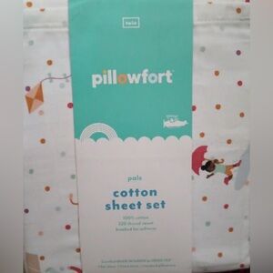 Pillowfort 220 Thread Count Cotton Sheet Set - TWIN